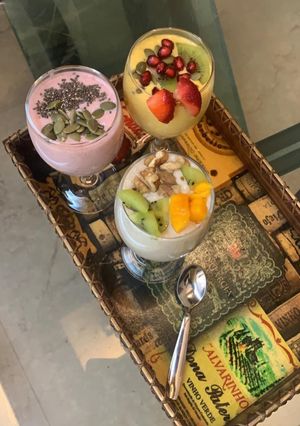A picture of Breakfast Smoothies.