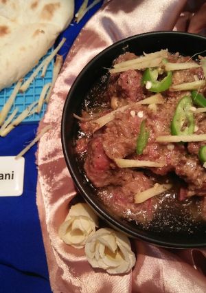 A picture of Mutton White Karahi.
