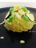 Trenette con orata, crema di zucchine e basilico, e zucchine fritte
