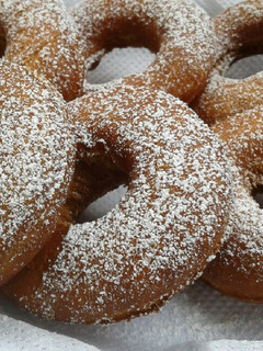 A picture of Sugar sprinkled donuts.