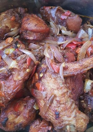 A picture of Peppered chicken.