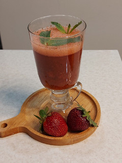 عکسی از دستور 🍓نوشیدنی نعناع و توت فرنگی 🍓