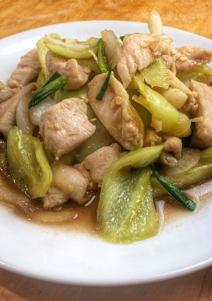 รูปของ อกไก่ผัดพริกหยวก
