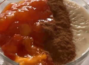 Foto de Papas de Maizena com Dióspiro e Canela