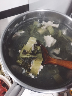 客家酸菜肉片湯，超簡單 的食譜成品照片