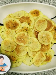 Una foto de Patatas chips al microondas