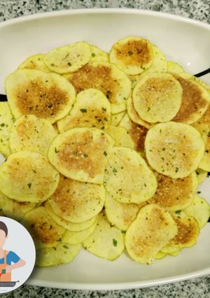 Una foto de Patatas chips al microondas
