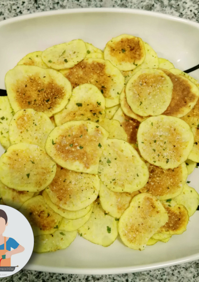 Una foto de Patatas chips al microondas