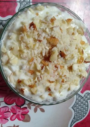 ड्राय फ्रूटस श्रीखंड (dryfruits shrikhand recipe in marathi) रेसिपी चे मुख्य फोटो 