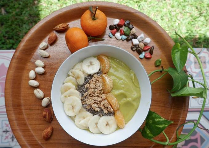 Bagaimana Menyiapkan Green smoothie bowl Anti Gagal