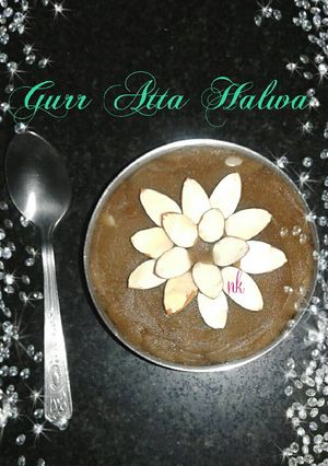 A picture of Atta Gurr (Jaggery) Halwa.