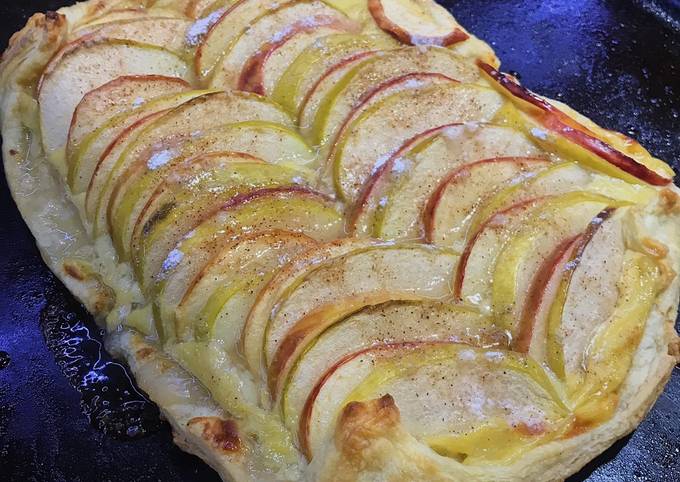 Hojaldrada de manzanas Receta de Cami Alvarez- Cookpad