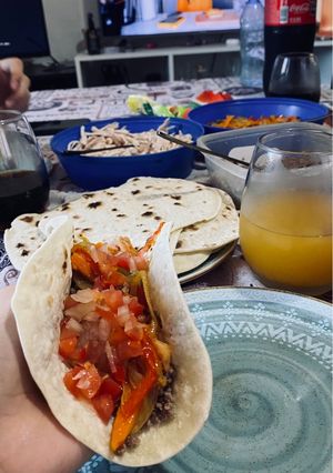 Una foto de Tacos de pollo