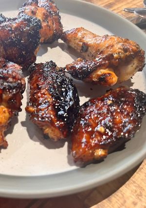 A picture of Pomegranate molasses chicken wings (Air-fryer).