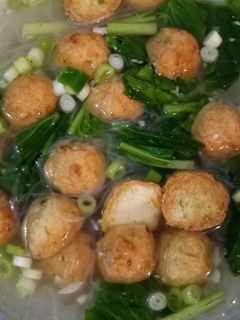 Foto resep 194. Sop bakso ikan goreng