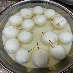 A picture of Rasgulla.