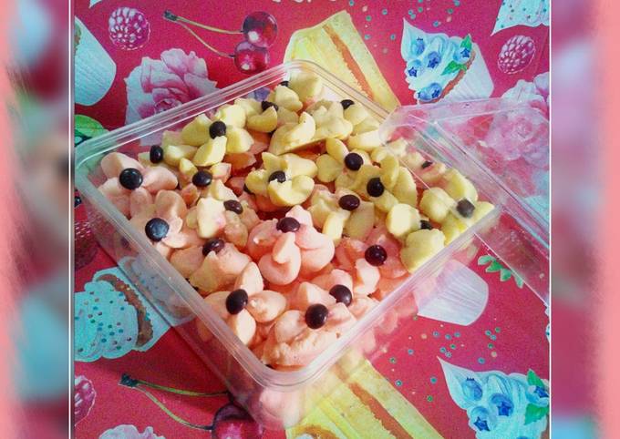 Resep Kue Sumprit hanya 3 bahan😍😲 oleh nurul - Cookpad