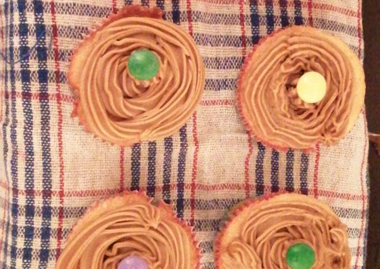 Cupcakes con frosting de café