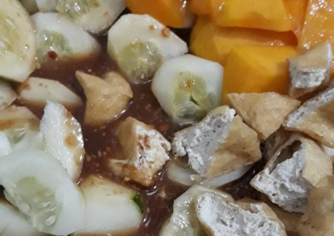 Resep Rujak Buah Manis, Bisa Manjain Lidah