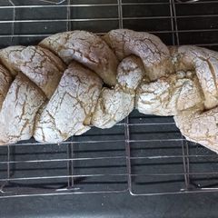Wheat free rye bread A picture of Wheat free rye bread.