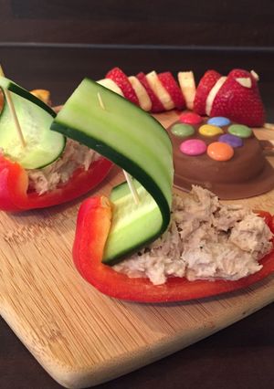A picture of Tuna Mayo Boats.