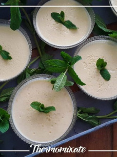 Una foto de Natillas de mango con Thermomix