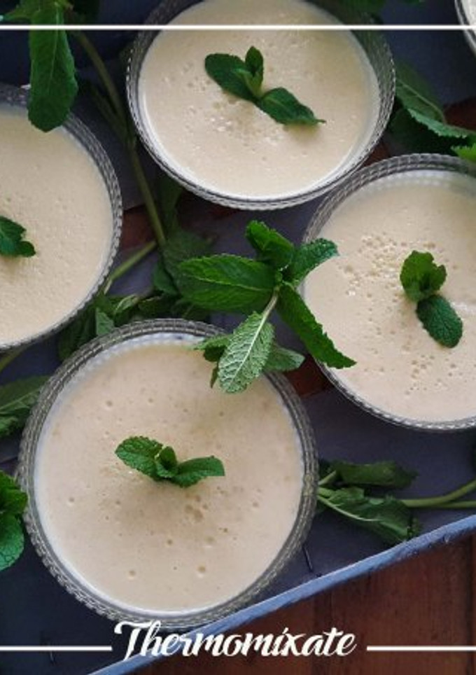 Una foto de Natillas de mango con Thermomix