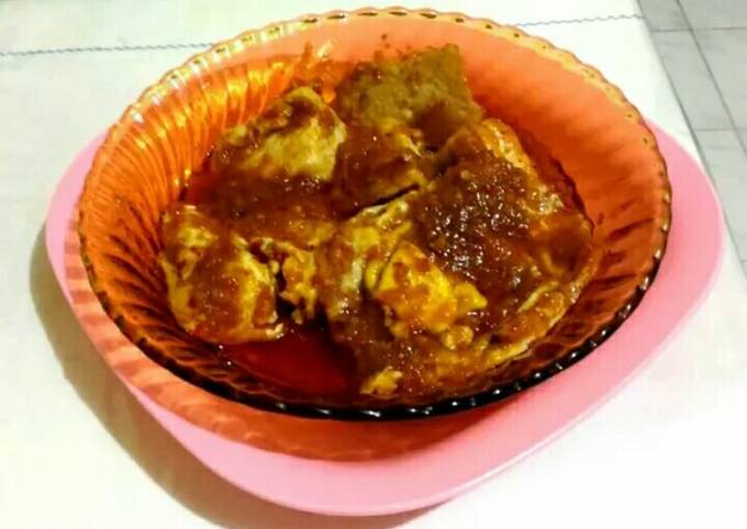 Telur Tahu Masak Habang (Ala Hintalu Masak Habang)