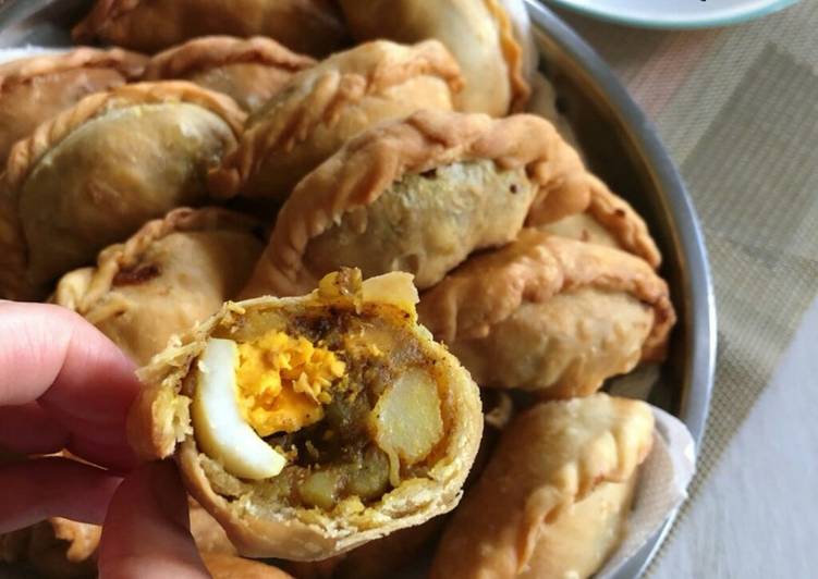 Curry Puff