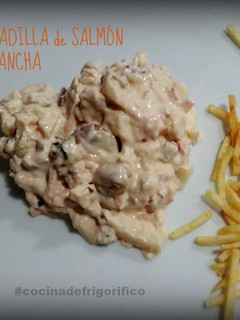 Foto principal de Ensaladilla de salmón a la plancha