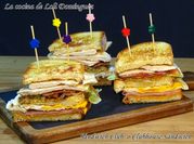 Una foto de sandwich de tocineta y queso