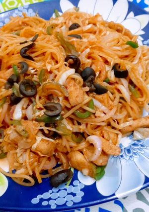 A picture of Chicken Chow Mein😋💖.