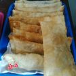 Pangsit isi pisang keju