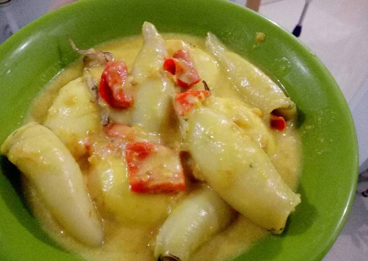 Bagaimana Menyiapkan 🌷 Gulai Cumi Kuning 🌷 yang Menggugah Selera