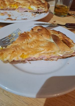 Una foto de Tarta de jamón y queso con chicos