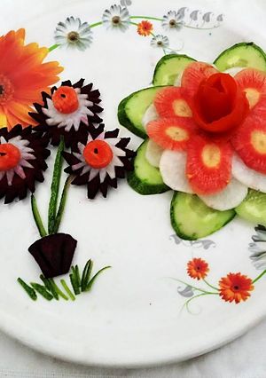 A picture of Vegetable Salad with colourful plating.