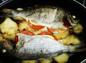 Una foto de Sargo al horno
