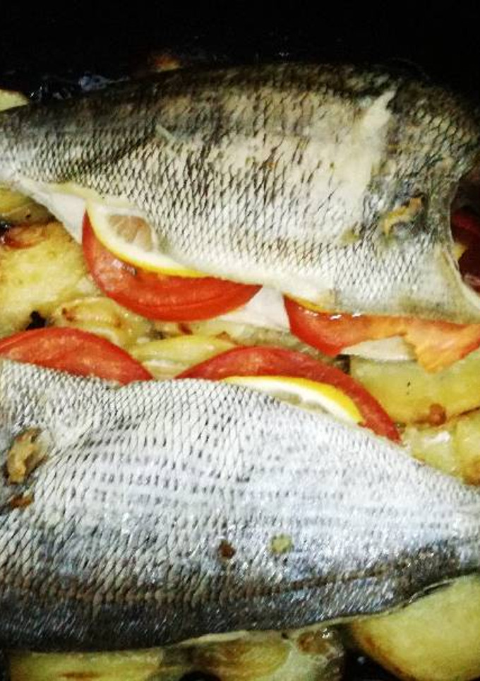 Una foto de Sargo al horno