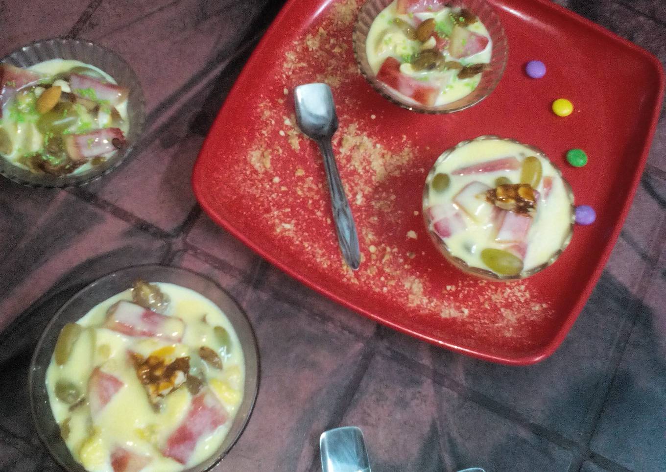 Healthy fruit custard