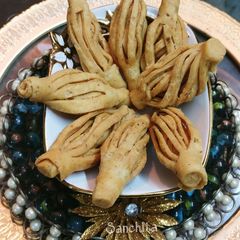 A picture of Karela Mathri /Champakali.