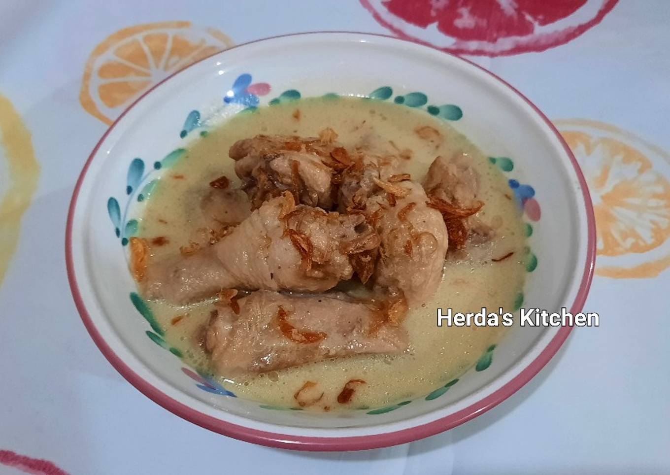 Opor Ayam Kuah Putih