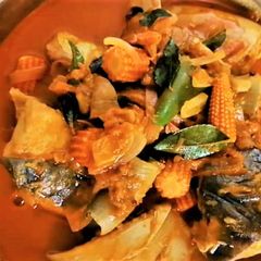 A picture of Stingray with Spicy Gravy.