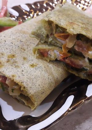 A picture of Stuffed Moong dal chila.