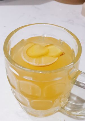 รูปของ Fresh Ginger, lemon and honey tea เพื่อสุขภาพ