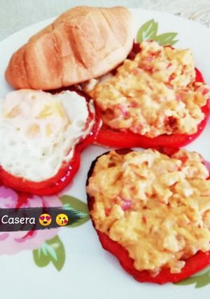 Una foto de Huevos enmarcados - Tipo 2 😂 - 🍳🥚🌶️