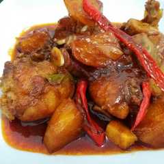 รูปของ Semur ayam pedas