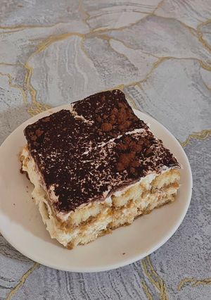A picture of Tiramisu (no egg).