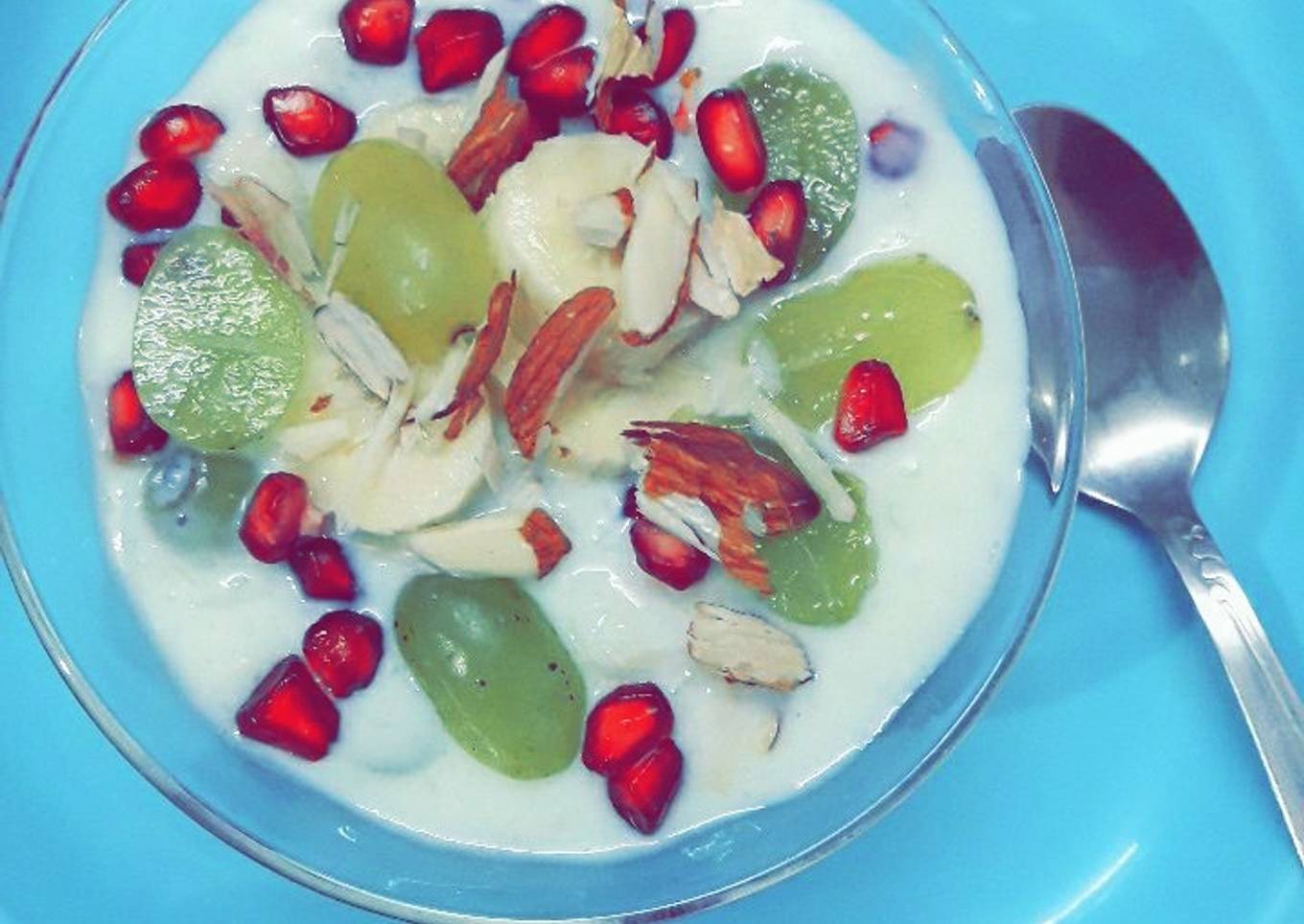 Kesar Flavor Fruit Custard