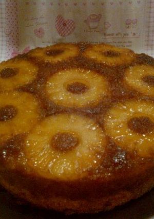 Una foto de Torta de piña amorosa