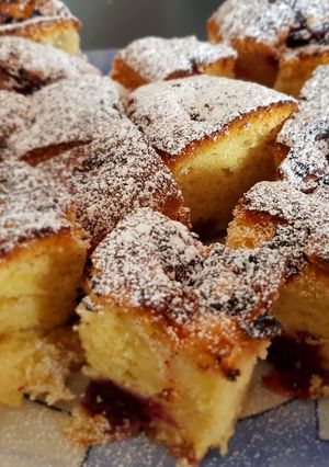 Gyümölcsös piskóta recept fotója